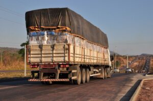 Excesso de peso: Detran/TO lista as 10 principais consequências de se dirigir com carga acima do limite permitido