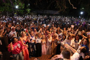 Encontro com Elas reúne mulheres em Palmas e entrega carta de compromissos a Vicentinho
